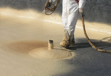 What are the benefits to spray foam roofing in Bakersville?